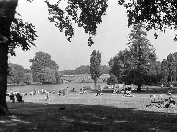 Summertime in Hyde Park