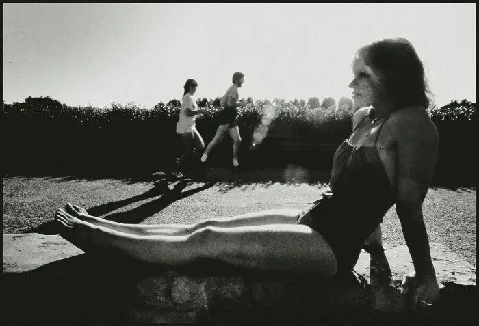 Framed Print : Sunbathing, Santa Monica, California, USA Framed Print : Sunbathing, Santa Monica, California, USA