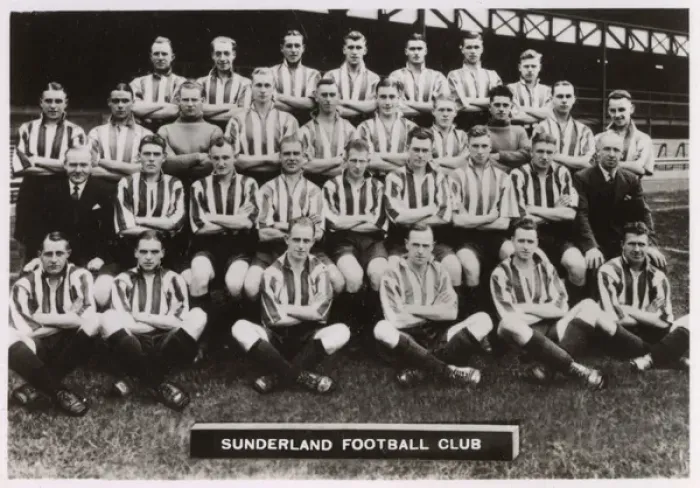 Framed Print : Sunderland FC football team 1934-1935 Framed Print : Sunderland FC football team 1934-1935