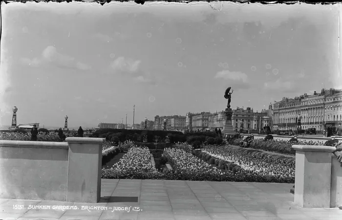Framed Print : Sunken Gardens in Brighton Framed Print : Sunken Gardens in Brighton