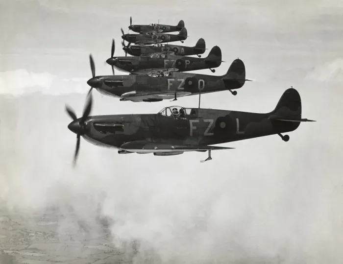 Framed Print : Supermarine Spitfire 1 / I Framed Print : Supermarine Spitfire 1 / I