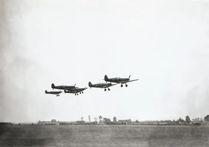 Framed Print : Supermarine Spitfire 1 / I Framed Print : Supermarine Spitfire 1 / I