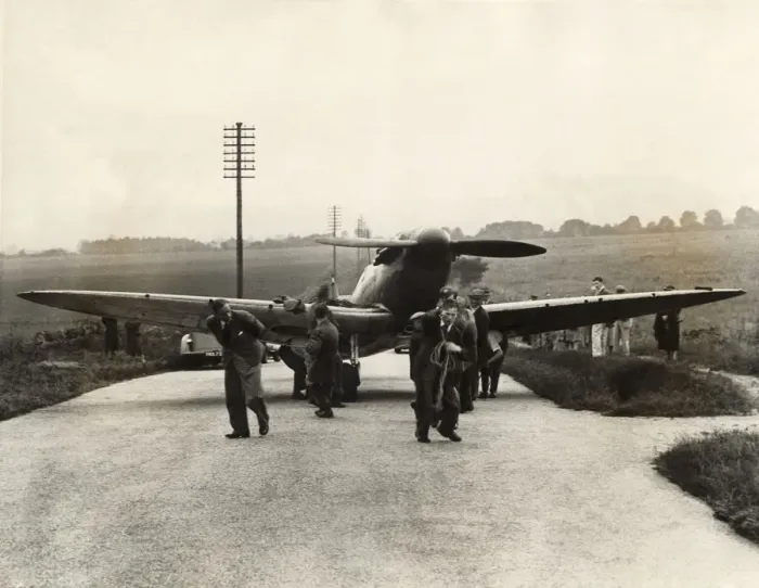Framed Print : Supermarine Spitfire 1 / I Framed Print : Supermarine Spitfire 1 / I
