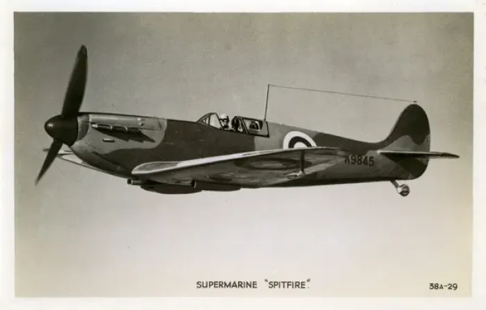 Framed Print : Supermarine Spitfire Framed Print : Supermarine Spitfire