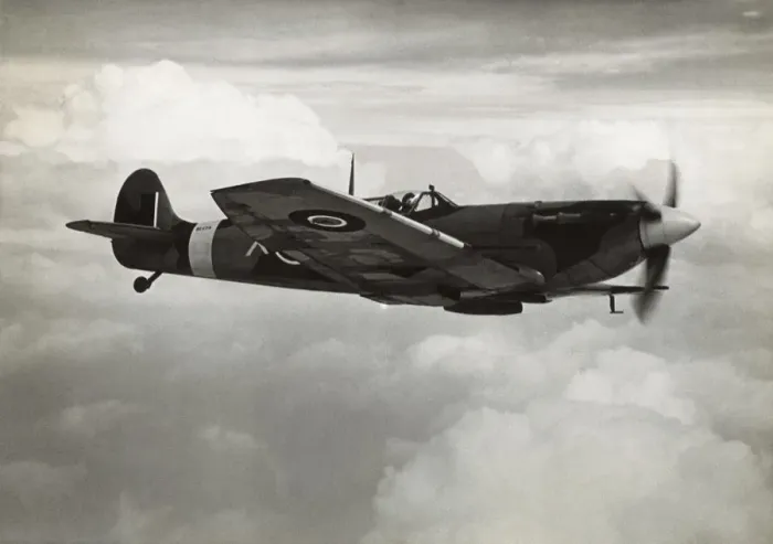 Framed Print : Supermarine Spitfire 5B / VB Framed Print : Supermarine Spitfire 5B / VB