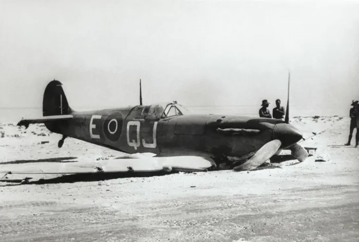 Framed Print : Supermarine Spitfire 5C / VC Framed Print : Supermarine Spitfire 5C / VC