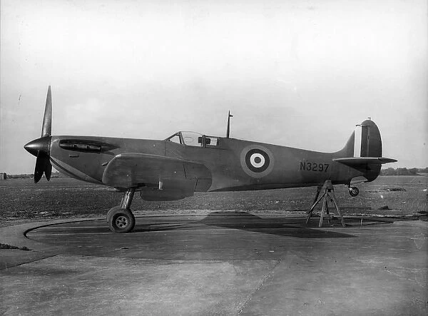 Supermarine Spitfire III prototype N3297