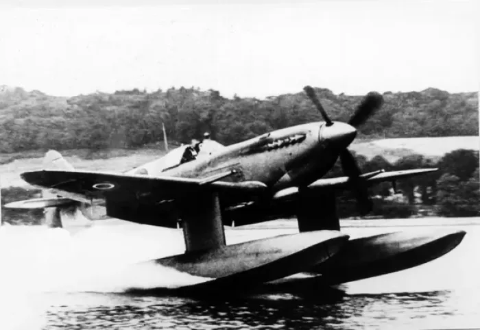 Framed Print : Supermarine Spitfire IX floatplane (forward view) landi Framed Print : Supermarine Spitfire IX floatplane (forward view) landi