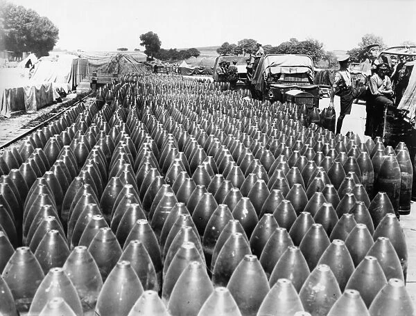 Supply of shells on the Western Front, WW1