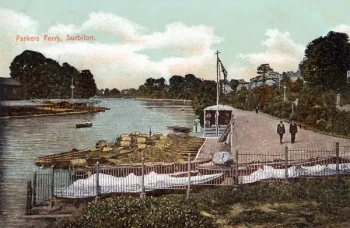 Framed Print : Surbiton, Parkers Ferry Framed Print : Surbiton, Parkers Ferry