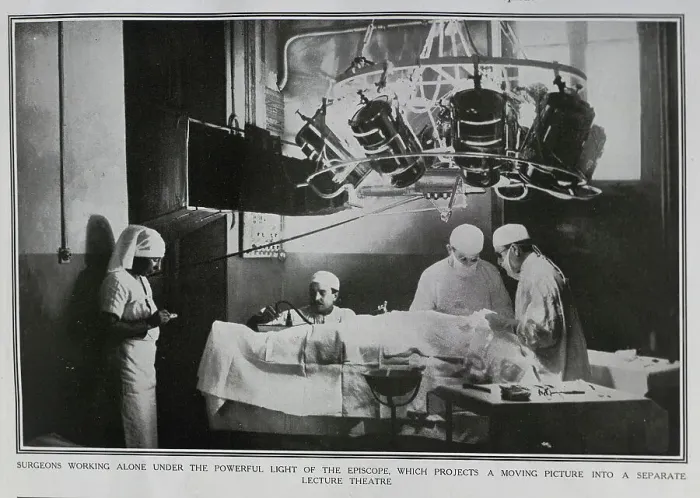Framed Print : surgical operation, Paris Framed Print : surgical operation, Paris
