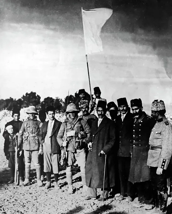 Framed Print : Surrender of Jerusalem to British troops during WW1 Framed Print : Surrender of Jerusalem to British troops during WW1