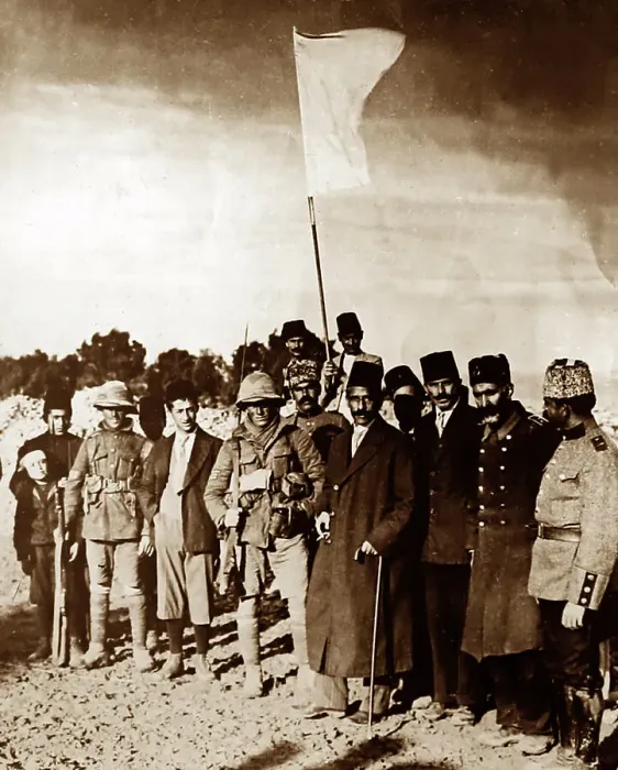 Framed Print : Surrender of Jerusalem to British troops during WW1 Framed Print : Surrender of Jerusalem to British troops during WW1