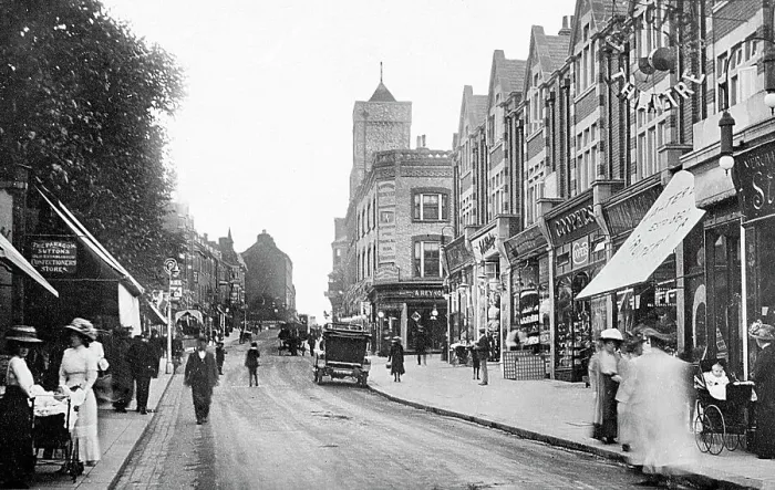 Framed Print : Sutton (London) probably 1920s Framed Print : Sutton (London) probably 1920s