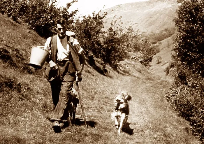 Framed Print : Swaledale farmer and dog Framed Print : Swaledale farmer and dog