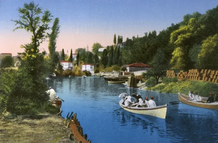 Framed Print : The Sweet Waters of Asia Minor, Istanbul, Turkey Framed Print : The Sweet Waters of Asia Minor, Istanbul, Turkey