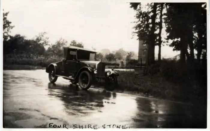 Framed Print : Swift Vintage Car, Four Shire Stone, Moreton-in-Marsh, Engla Framed Print : Swift Vintage Car, Four Shire Stone, Moreton-in-Marsh, Engla
