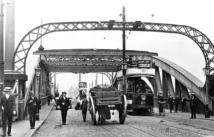 Framed Print : Swing Bridge, Trafford Framed Print : Swing Bridge, Trafford