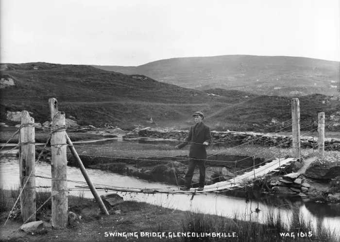 Framed Print : Swinging Bridge, Glencolumbkille Framed Print : Swinging Bridge, Glencolumbkille