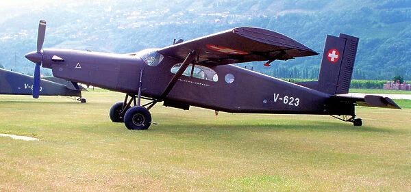 Swiss Air Force - Pilatus PC-6 / B2-H2M Turbo Porter V-623 (msn 649), of lTsT7, at Payerne Air Base. (German: Schweizer Luftwaffe; French: Forces aeriennes suisses; Italian: Forze aeree svizzere; Romansh: Aviatica militara svizra) Date: circa 2000