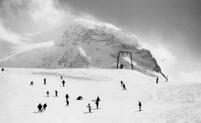Framed Print : Swiss Ski Slopes Framed Print : Swiss Ski Slopes