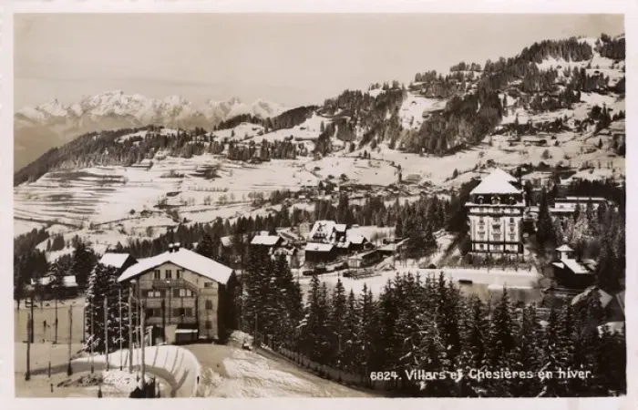 Framed Print : Switzerland - Villars et Chesieres in winter Framed Print : Switzerland - Villars et Chesieres in winter