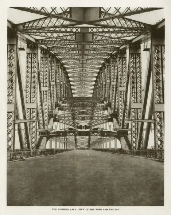 Framed Print : Sydney Harbour Bridge: the finished arch Framed Print : Sydney Harbour Bridge: the finished arch