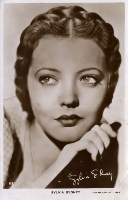 Framed Print : Sylvia Sidney, American actress Framed Print : Sylvia Sidney, American actress