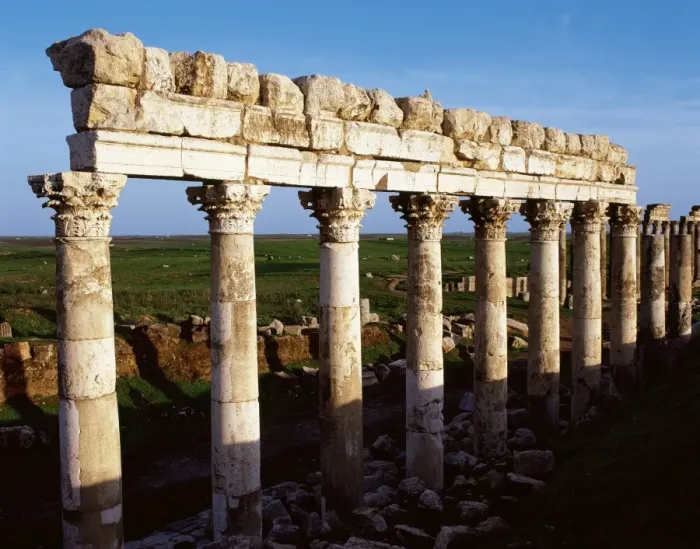 Framed Print : SYRIA. APAMEA (Afamia). Architrave of the colonnade in Cardo Framed Print : SYRIA. APAMEA (Afamia). Architrave of the colonnade in Cardo