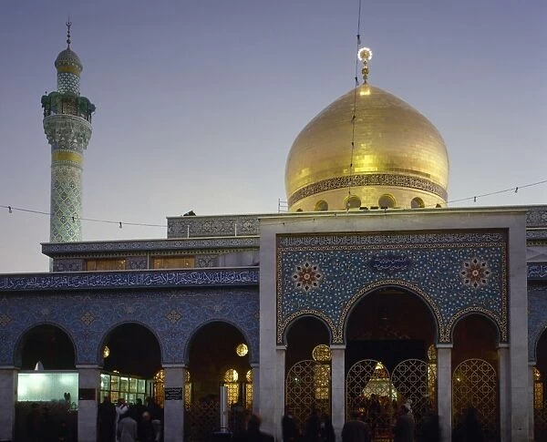 Syria. Damascus. Sayyidah Zaynab Mosque. Shia Muslim traditi