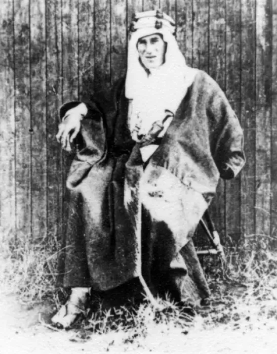 Framed Print : T E Lawrence (Lawrence of Arabia) Framed Print : T E Lawrence (Lawrence of Arabia)