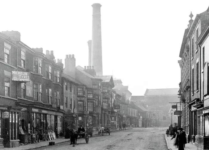 Framed Print : Tadcaster Bridge Street early 1900s Framed Print : Tadcaster Bridge Street early 1900s