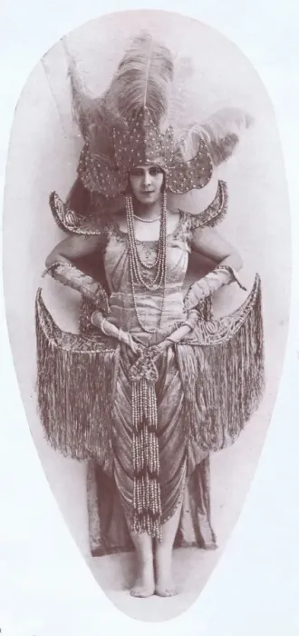 Framed Print : Tai-Be, one of the dancers at the Moulin Rouge Framed Print : Tai-Be, one of the dancers at the Moulin Rouge