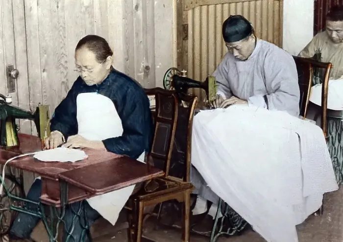 Framed Print : Tailors at the Lester Hospital, Shanghai, China