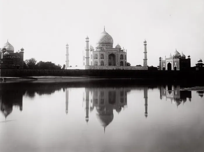 Framed Print : Taj Mahal reflection, Agra, India Framed Print : Taj Mahal reflection, Agra, India