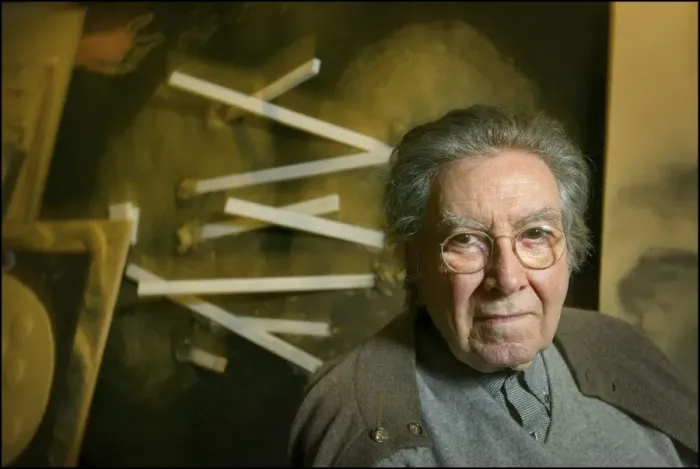 Framed Print : TAPIES, Antoni (1923-2012). Spanish Catalan painter Framed Print : TAPIES, Antoni (1923-2012). Spanish Catalan painter