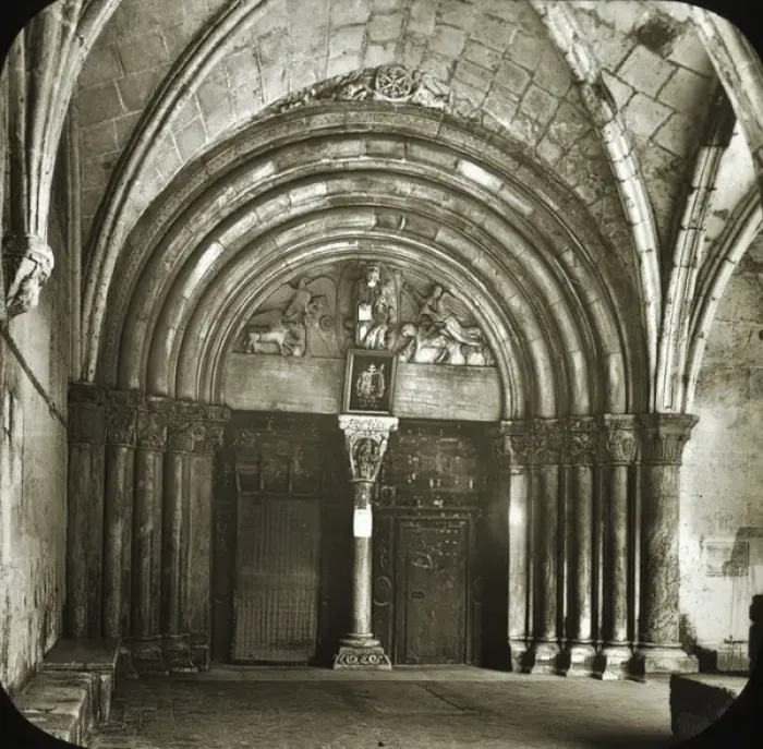 Framed Print : Tarragona Cloister Door