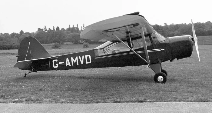 Framed Print : Taylorcraft Auster 5 G-AMVD Framed Print : Taylorcraft Auster 5 G-AMVD