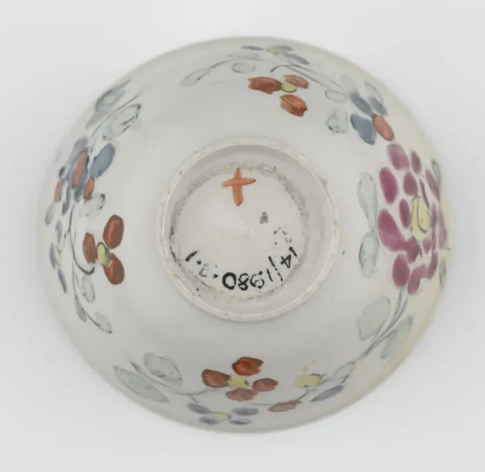Framed Print : Tea bowl. Salt-glazed stoneware bowl with overglaze enamel decoration of flowers in pink Framed Print : Tea bowl. Salt-glazed stoneware bowl with overglaze enamel decoration of flowers in pink