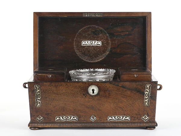Tea caddy made from rosewood with mother-of-pearl inlays