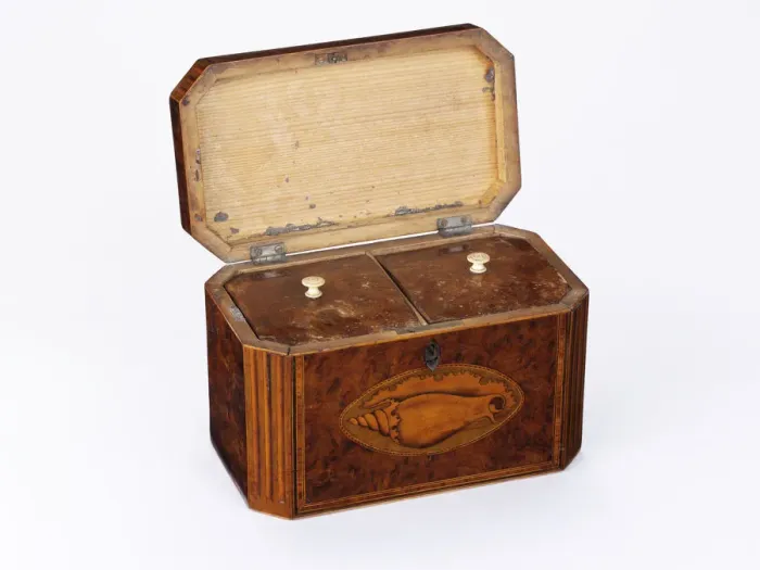 Framed Print : Tea caddy. Burr yew tea caddy of rectangular form with canted corners Framed Print : Tea caddy. Burr yew tea caddy of rectangular form with canted corners