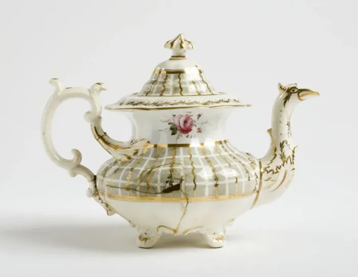 Framed Print : Teapot. Glazed porcelain tea pot from a tea service Framed Print : Teapot. Glazed porcelain tea pot from a tea service