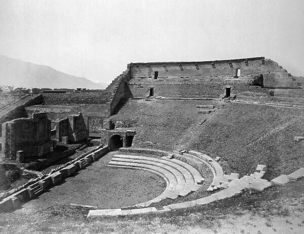 Teatro Maggiore  /  Pompeii