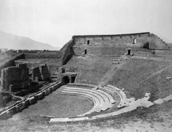 Framed Print : Teatro Maggiore / Pompeii Framed Print : Teatro Maggiore / Pompeii
