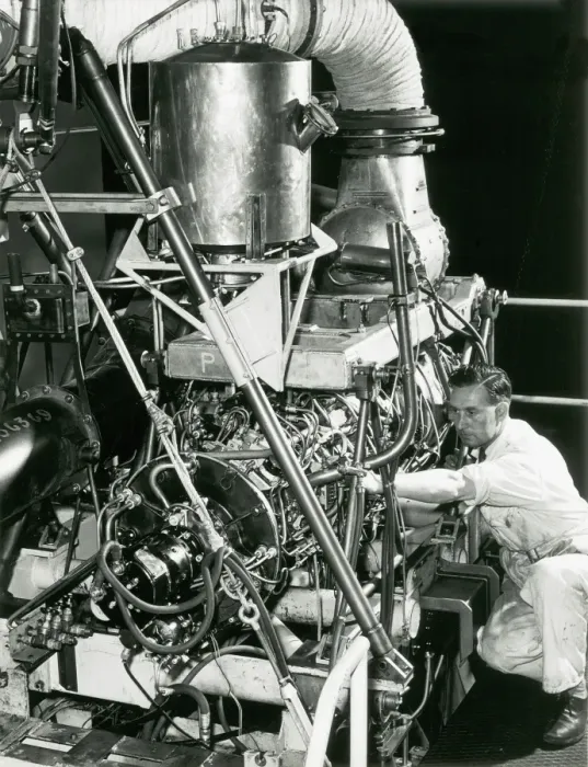 Framed Print : Technician with Napier Oryx engine Framed Print : Technician with Napier Oryx engine