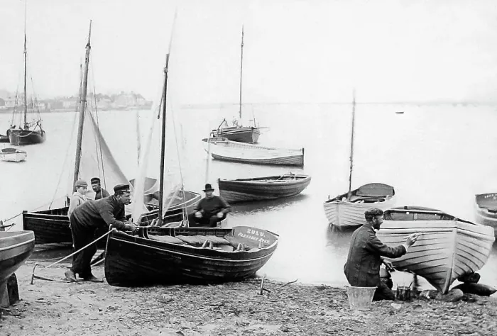 Framed Print : Teignmouth fishermen Framed Print : Teignmouth fishermen