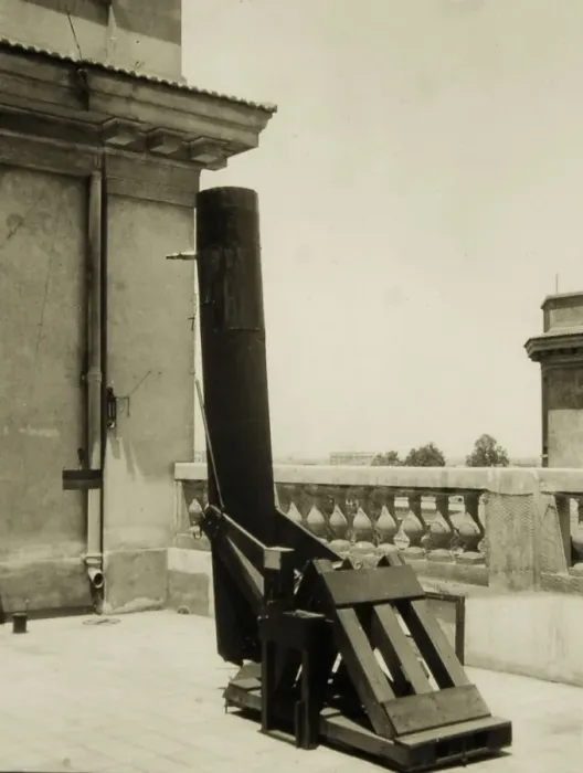 Framed Print : Telescope on a roof Framed Print : Telescope on a roof