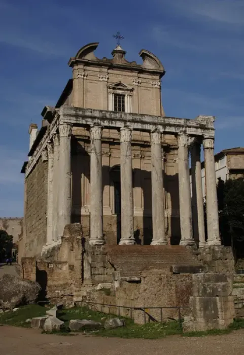 Framed Print : Temple of Antoninus and Faustina. Rome. Italy Framed Print : Temple of Antoninus and Faustina. Rome. Italy