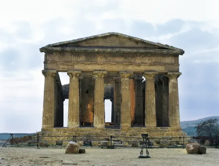Framed Print : Temple of Concord. ITALY. SICILY. Agrigento Framed Print : Temple of Concord. ITALY. SICILY. Agrigento