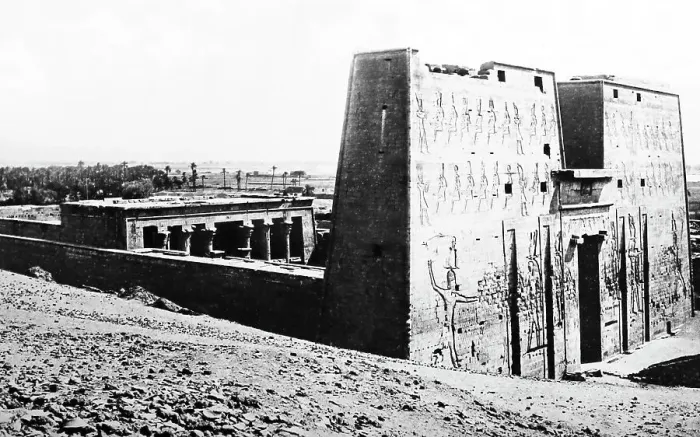 Framed Print : Temple of Horus, Edfu, Victorian period Framed Print : Temple of Horus, Edfu, Victorian period